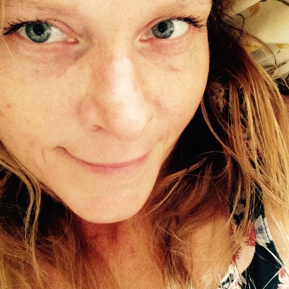 Meet your Posher, Samantha - Picture 3 of 5